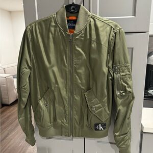 Calvin Klein Jeans Women’s Olive Bomber Jacket